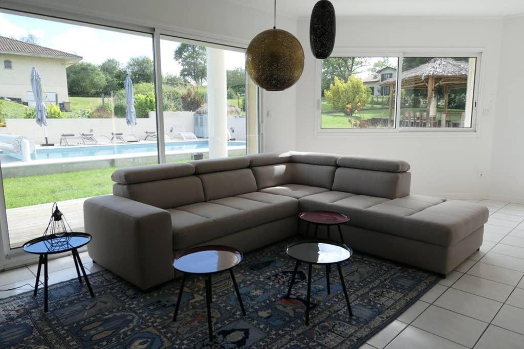 Villa Alba. Piscine Grand Jardin Hauts De Bordeaux Carignan-de-Bordeaux Bagian luar foto